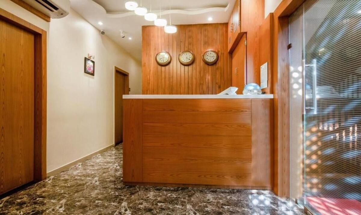 Hotel Volga Plaza 孟买 外观 照片